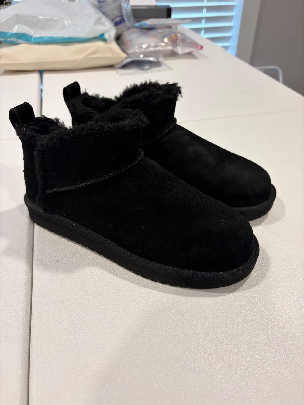Koolaburra Kids Black Faux-Suede Fur-Lined Ankle Boots